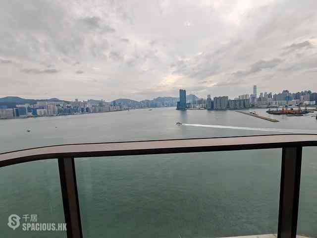 Kai Tak - The Knightsbridge 01