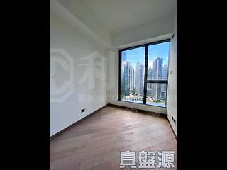 Kai Tak - Upper Riverbank 03