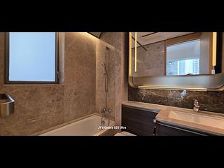 Wong Chuk Hang - The Southside Phase 2 La Marina Tower 2B 06