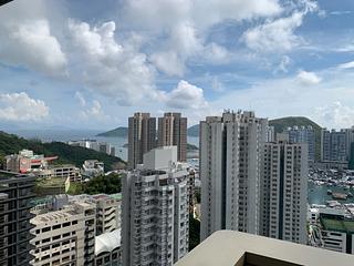 Wong Chuk Hang - The Southside Phase 2 La Marina Tower 2A 17