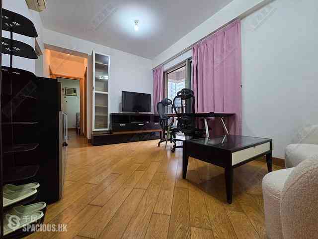 Tai Kok Tsui - Harbour Green Tower 5 02