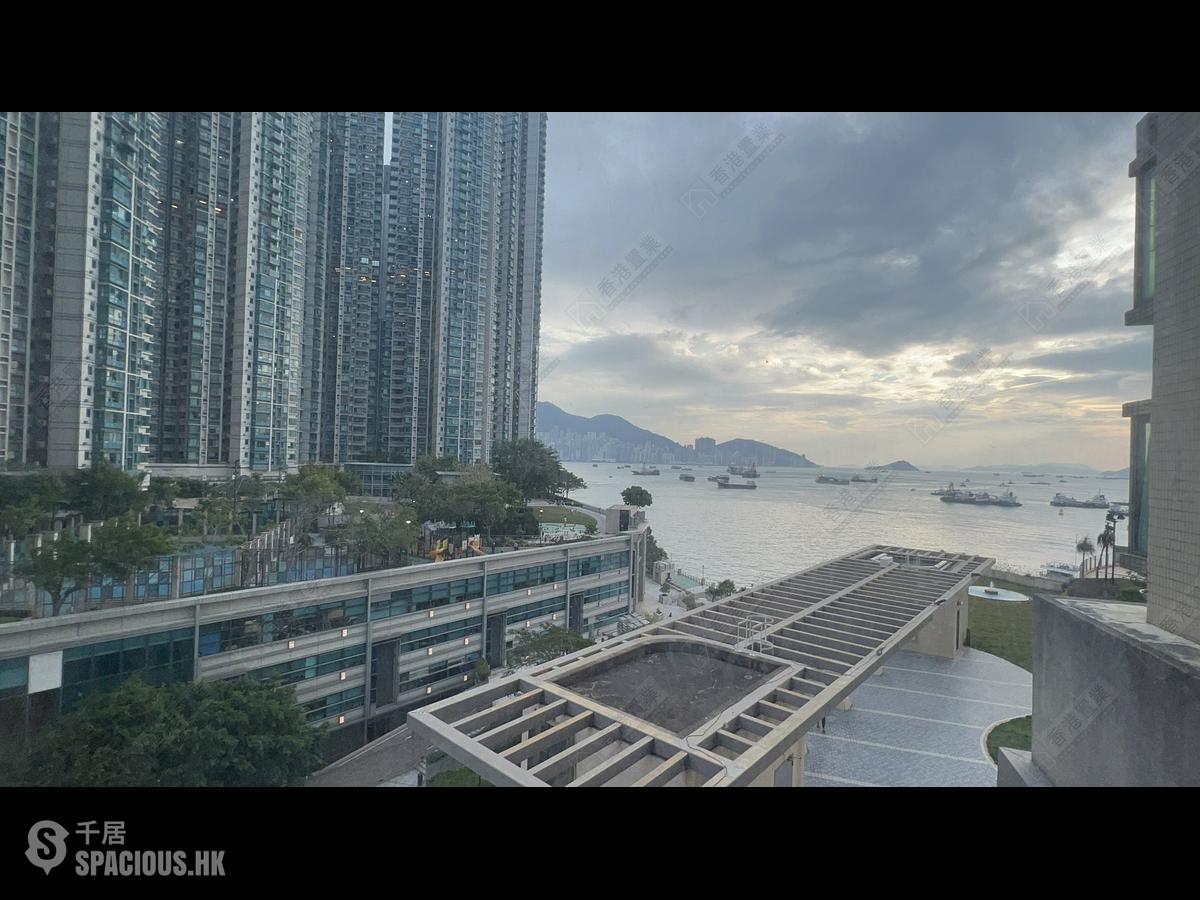 Tai Kok Tsui - Hampton Place Tower 3 01