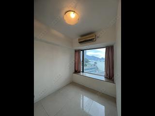 Tai Kok Tsui - Hampton Place Tower 3 02