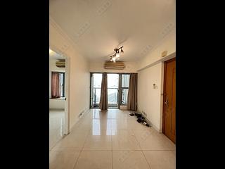 Tai Kok Tsui - Hampton Place Tower 3 03