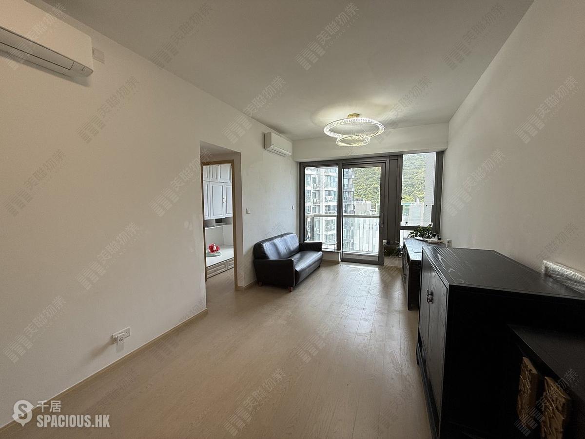 Wong Chuk Hang - The Southside Phase 2 La Marina Tower 2A 01