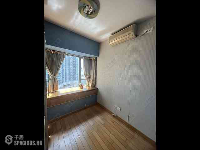 Tai Kok Tsui - Island Harbourview Block 1 06