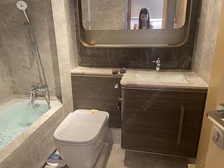 Wong Chuk Hang - The Southside Phase 2 La Marina Tower 2B 08