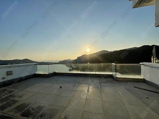 Stanley - Villa Rosa 02