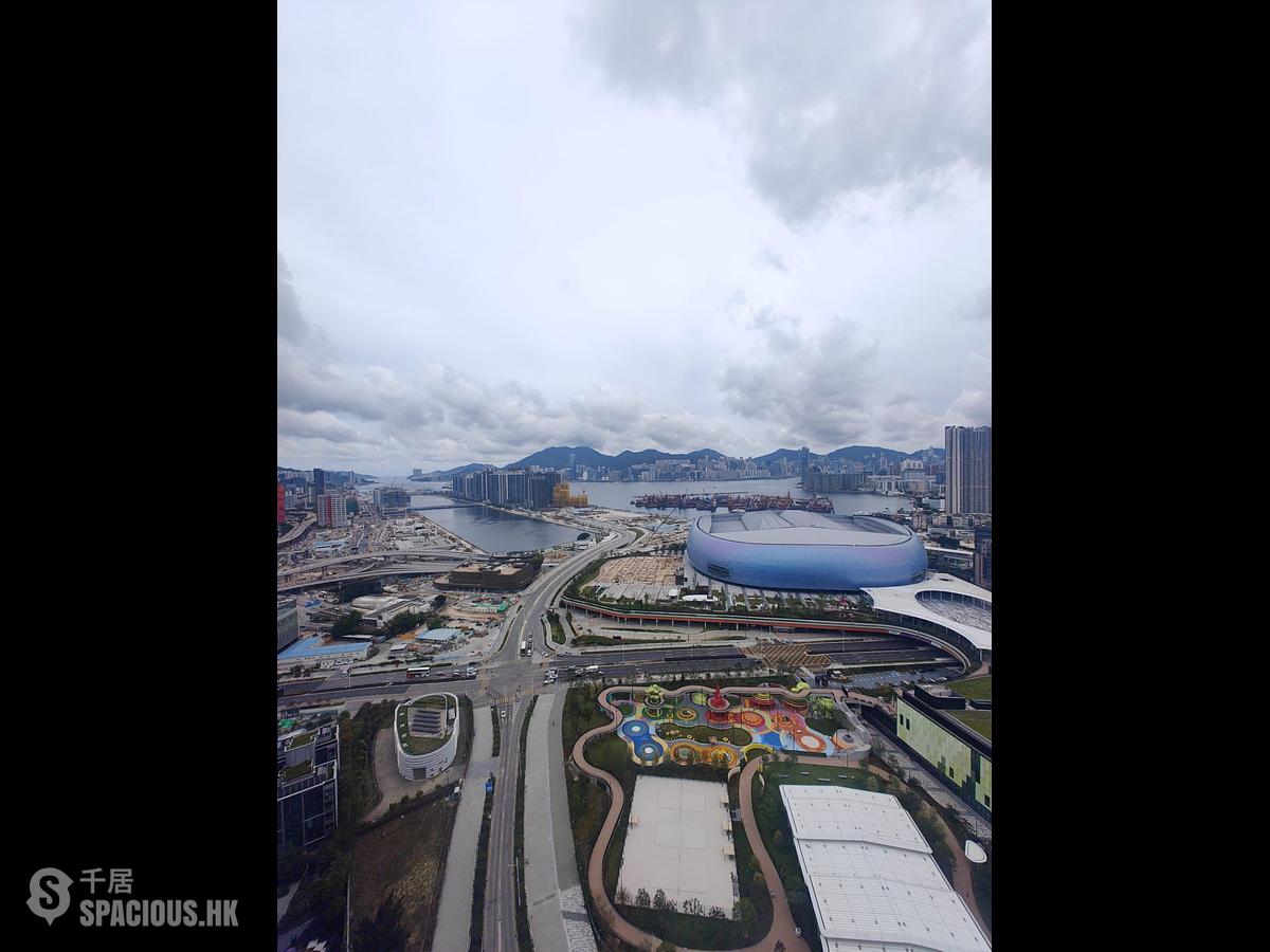 Kai Tak - The Henley 01