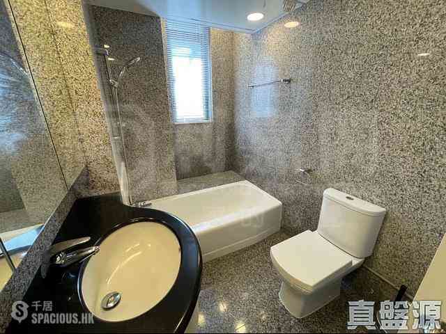 Shouson Hill - Country Villa Block 3 09