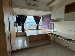West Kowloon - Sorrento Phase 2 03
