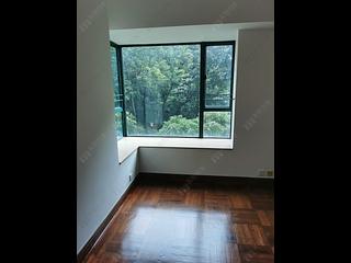 Mid Levels Central - Hillsborough Court Block 3 09