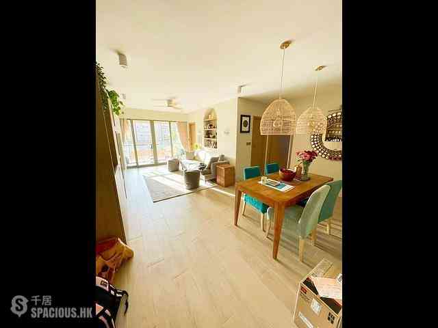 Pok Fu Lam - Baguio Villa Block 25 01