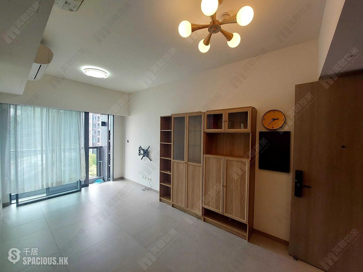 Tai Po Kau - Silicon Hill Phase 1 Greenwood Tower 6 01