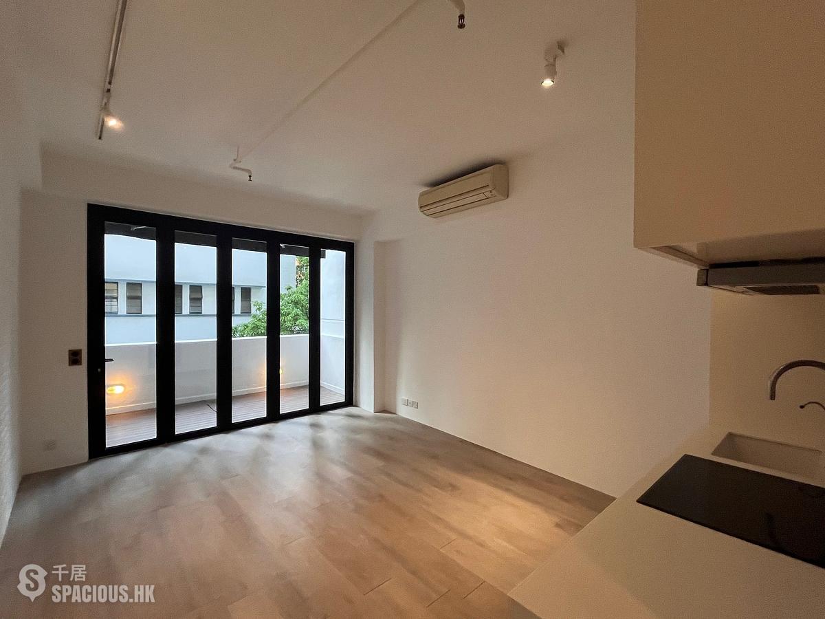 Soho - Kingearn Building 01