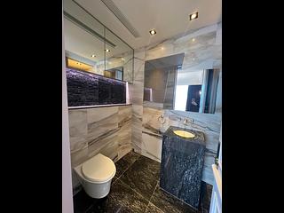 West Kowloon - The Cullinan (Tower 21 Zone 2 Luna Sky) 08