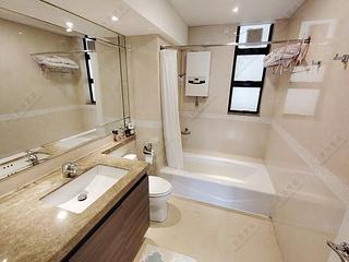 Happy Valley - The Broadville 05