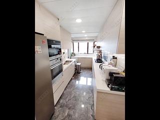 Happy Valley - The Broadville 06