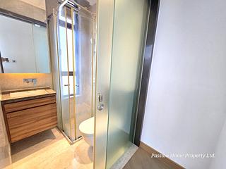 Causeway Bay - Jones Hive 06