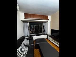 West Kowloon - Sorrento Phase 1 Block 3 13