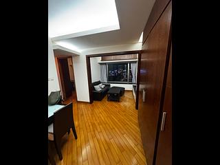 West Kowloon - Sorrento Phase 1 Block 3 15