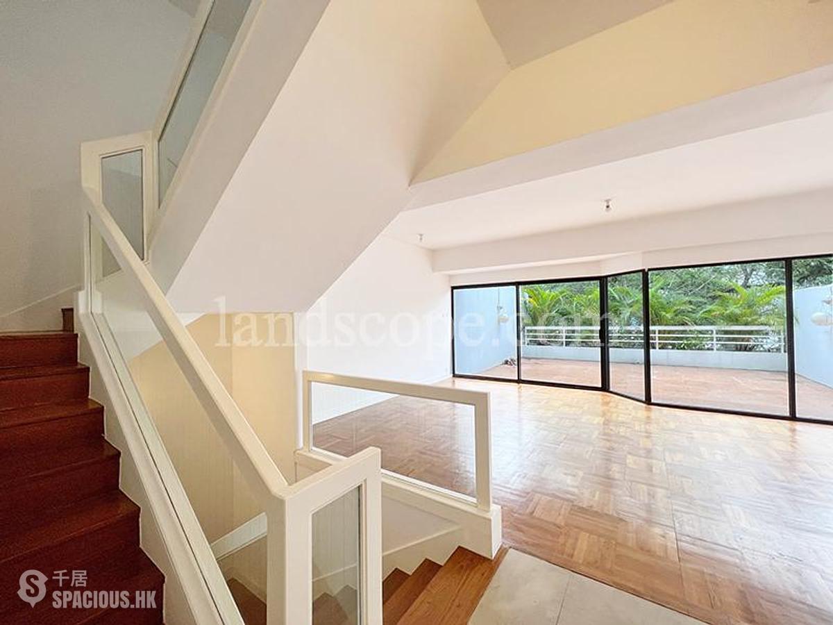 Repulse Bay - Burnside Estate 01