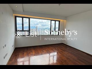 Stubbs Road - Evergreen Villa 06