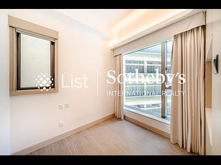 Mid Levels Central - Townplace Soho 04