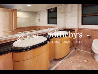 Mid Levels Central - Fairlane Tower 04