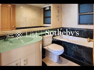Mid Levels Central - Fairlane Tower 08