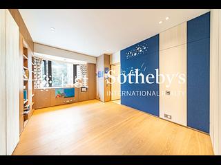 Mid Levels Central - Estoril Court 12