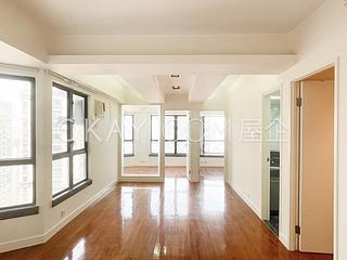 Mid Levels Central - Vantage Park 03