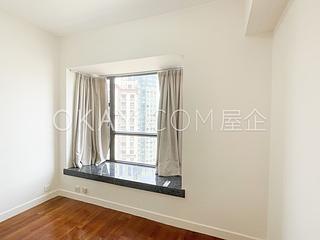 Mid Levels Central - Vantage Park 11