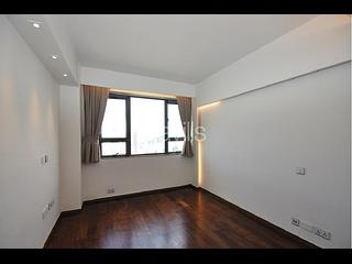 Stubbs Road - Evergreen Villa 04
