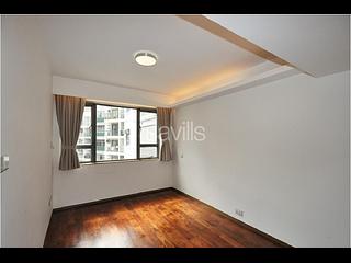 Stubbs Road - Evergreen Villa 05