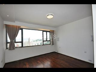 Stubbs Road - Evergreen Villa 06