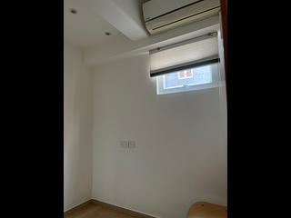 Wan Chai - Yick Shing Mansion 16