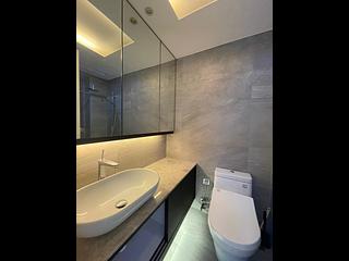 Sai Ying Pun - Island Crest Block 1 06