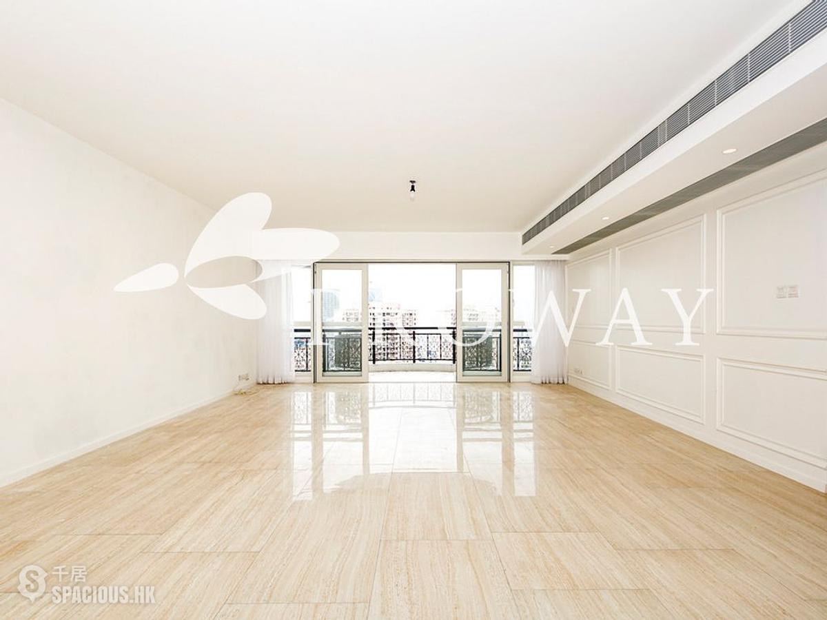 Mid Levels Central - Clovelly Court 01