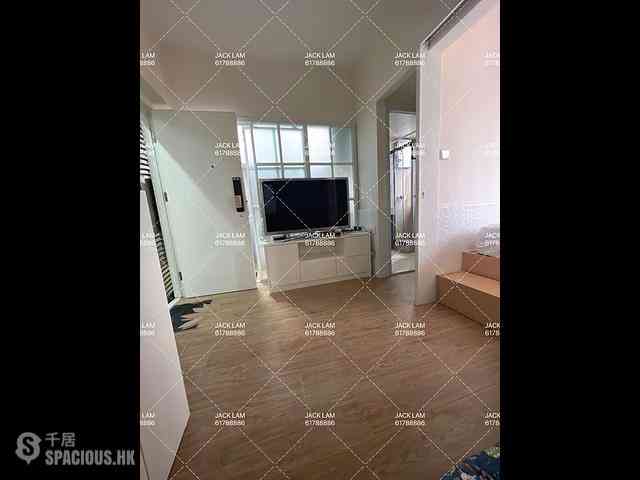 Jordan - Ealing Court 02