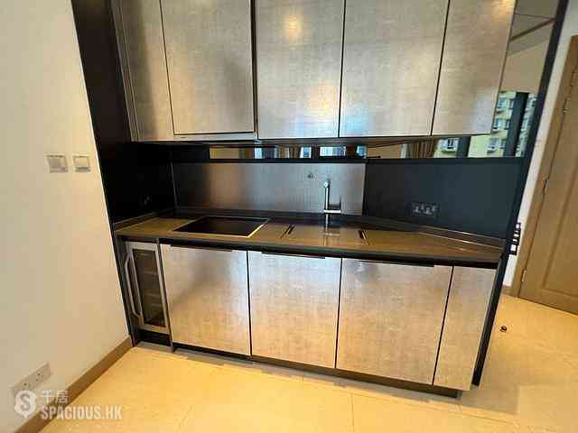 North Point - Victoria Harbour Phase 1B Tower 6 02
