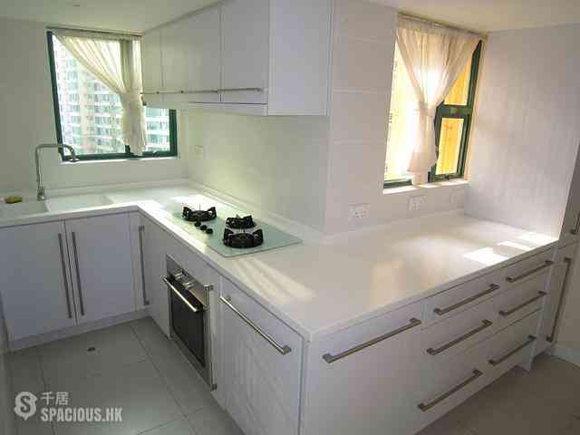 Discovery Bay - Discovery Bay Phase 13 Chianti 01