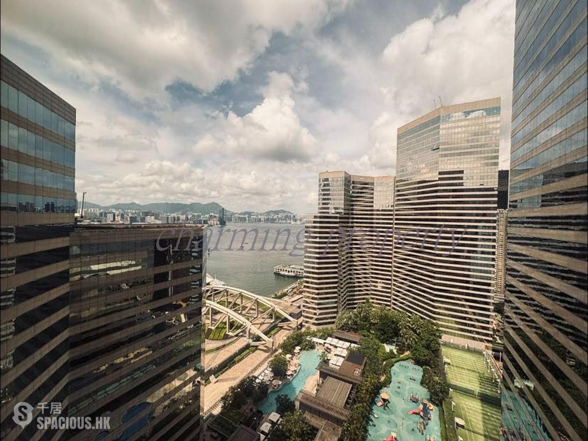 Wan Chai - Convention Plaza Apartments 01