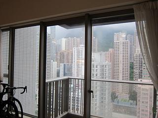 Sai Ying Pun - Island Crest 02