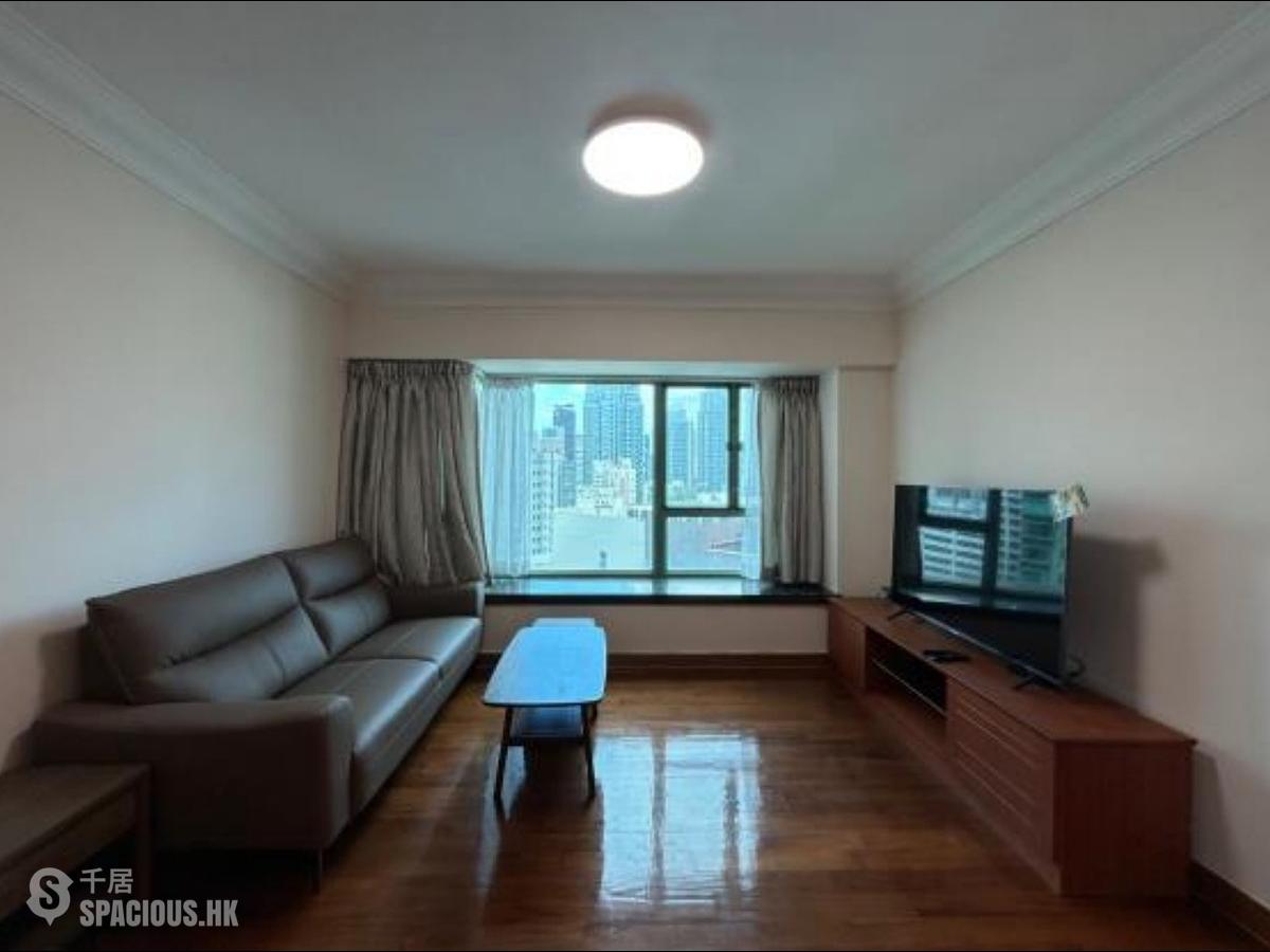 Wan Chai - Royal Court 01