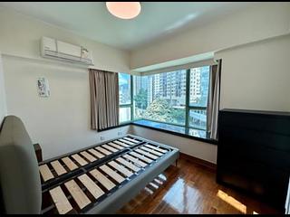 Wan Chai - Royal Court 03