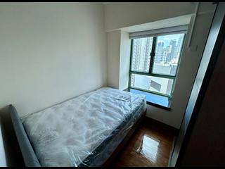Wan Chai - Royal Court 04
