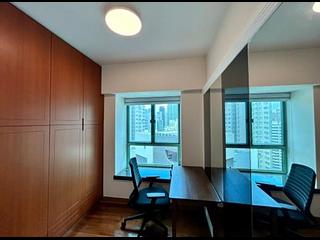 Wan Chai - Royal Court 05