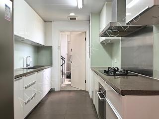 Repulse Bay - Ridge Court 05