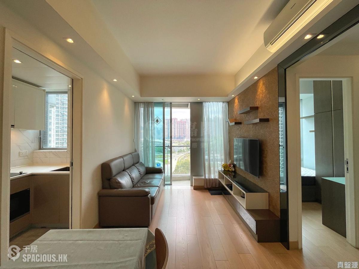 Tseung Kwan O - Savannah Block 2 01